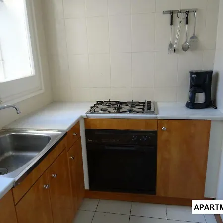 Elvira Apartment *